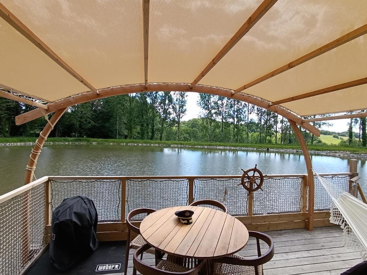 Domaine De La Clauzade Bed and Breakfast Saint-Germain-les-Vergnes Εξωτερικό φωτογραφία