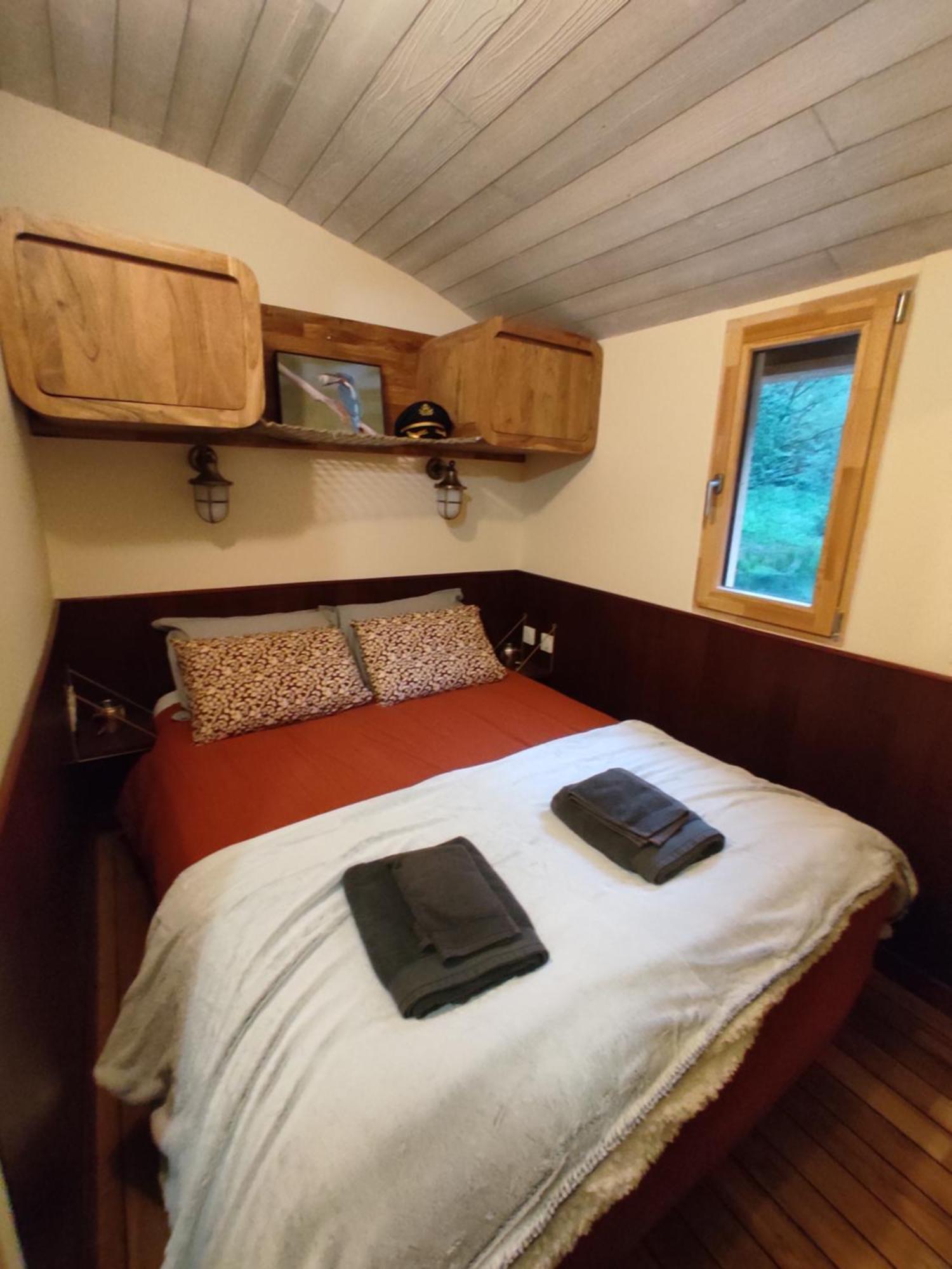 Domaine De La Clauzade Bed and Breakfast Saint-Germain-les-Vergnes Εξωτερικό φωτογραφία